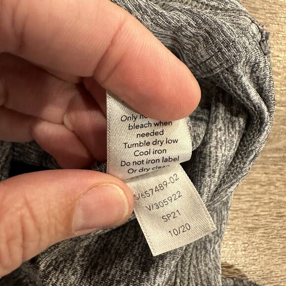 Athleta Womens Small Pacifica Crosscurrent Jacket UPF 50 Gray Full Zip Hooded - Picture 7 of 10